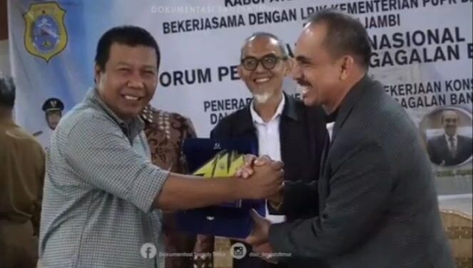 Bupati Seminar Pengendalian Mutu Pekerjaan Konstruksi