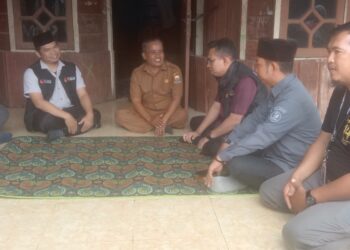 Bawaslu Provinsi Jambi Lakukukan Pemantauan Dan Pengecekan Coklit Didamping Langsung Ketua Bawaslu Tanjabtim 