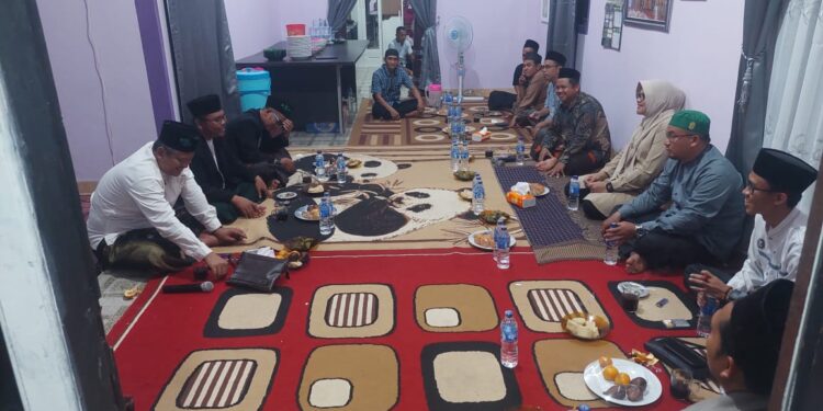 Ada Alasan Kuat Para Kiyai Dukung Dilla Hich – Muslimin Tanja