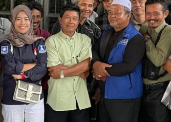 Roni: Tak Hanya DPC Dan DPRT PAN Beralih Dukungan, Masih Banyak Kejutan Lain