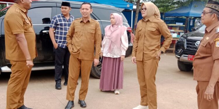 Bupati dan Wakil Bupati Tanjabtim, Tinjau Pasar Bedug Kecamatan Geragai