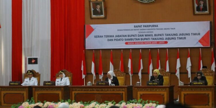 DPRD Tanjung Jabung Timur  Gelar Rapat Paripurna Istimewa Dengan Agenda Serah Terima Jabatan Bupati