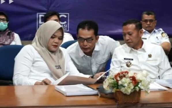 Didampingi Wakil Bupati Tanjabtim Muslimin Tanja, Dillah Hich Gelar Rapat Perdana Dengan Seluruh OPD
