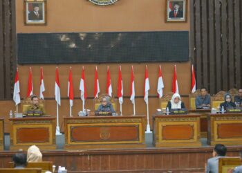 Eksekutif Jawab Pandangan Umum Fraksi DPRD Tanjabtim Terkait Nota Pengantar LKPJ Bupati TA 2024