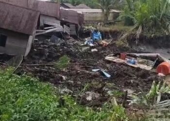 Ada Enam  KK Warga Desa Mendahara Tengah Kehilangan Tempat Tinggal Akibat Abrasi