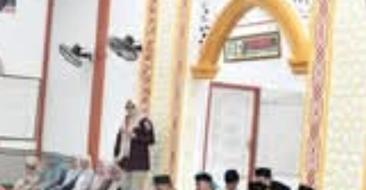 Bupati Tanjabtim Safari Ramadhan di Kecamatan Mendahara