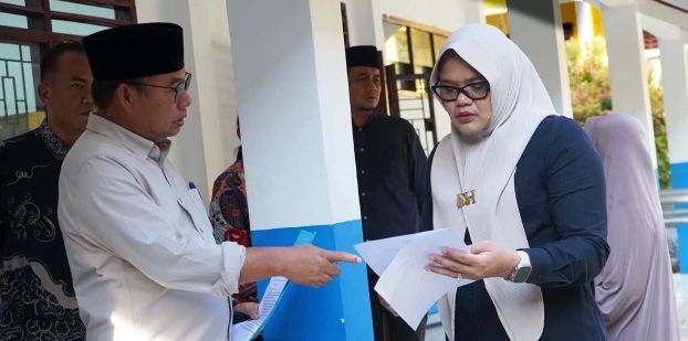 Bupati Tanjabtim Monev Pembangunan di Kecamatan Mendahara Ulu