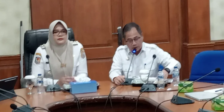 Bupati kabupaten Tanjabtim Hj. Dillah Hikmah Sari. ST Sambut Kunjungan Tim Direktorat SD Kemendikdasmen