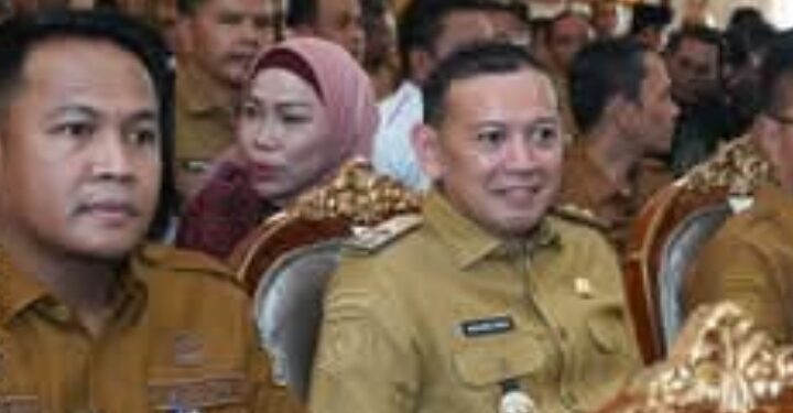 Wabup Tanjabtim Hadiri Peresmian POSBANKUM dan Penghargaan Desa/Kelurahan Jambi
